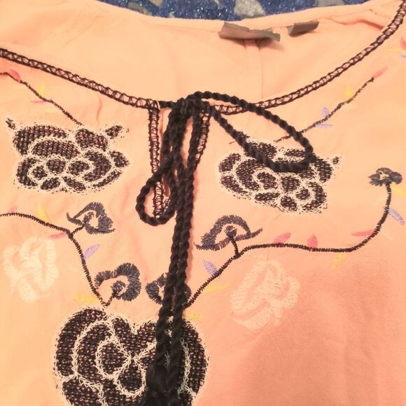 SOHO New York & Company Jeans Women's Pink Lngslv Blouse Embellished Size XL - Picture 2 of 8